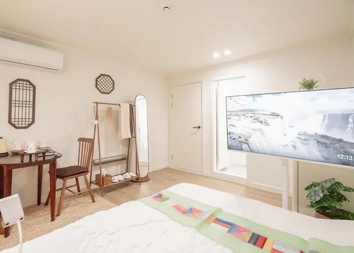 호텔 Arco House